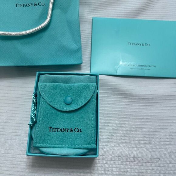 Tiffany & Co. Packaging Empty Blue Gift Box & Pouch Set - Picture 4 of 5